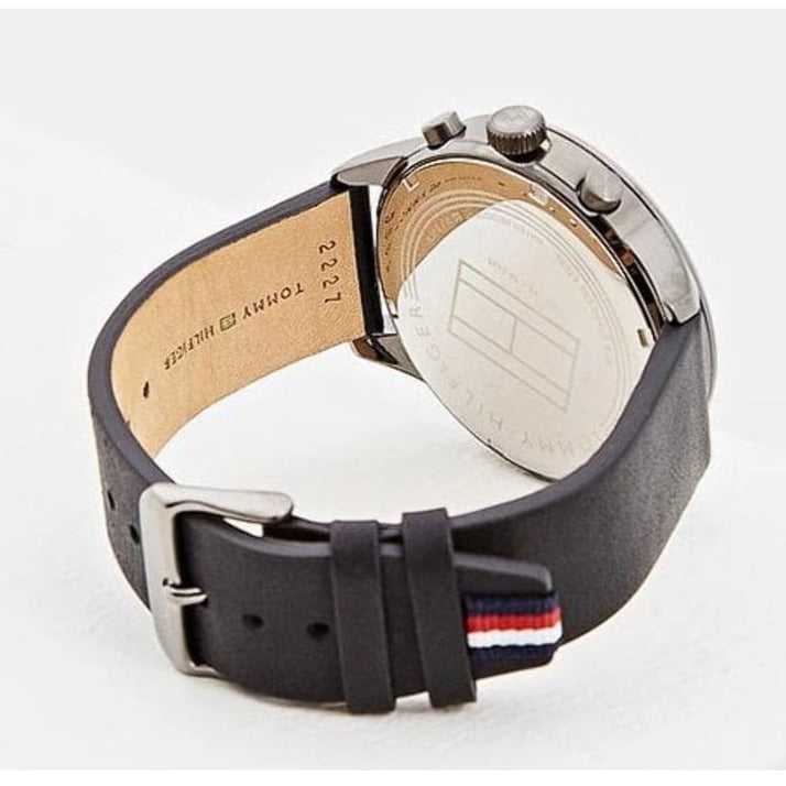 Tommy Hilfiger Lexor Silver Dial Black Leather Strap Watch For Men - 1791489