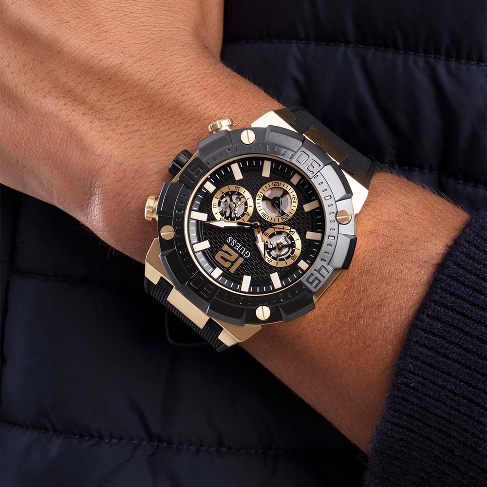 Guess Navigator Chronograph Black Dial Black Rubber Strap Watch for Men - GW0264G3
