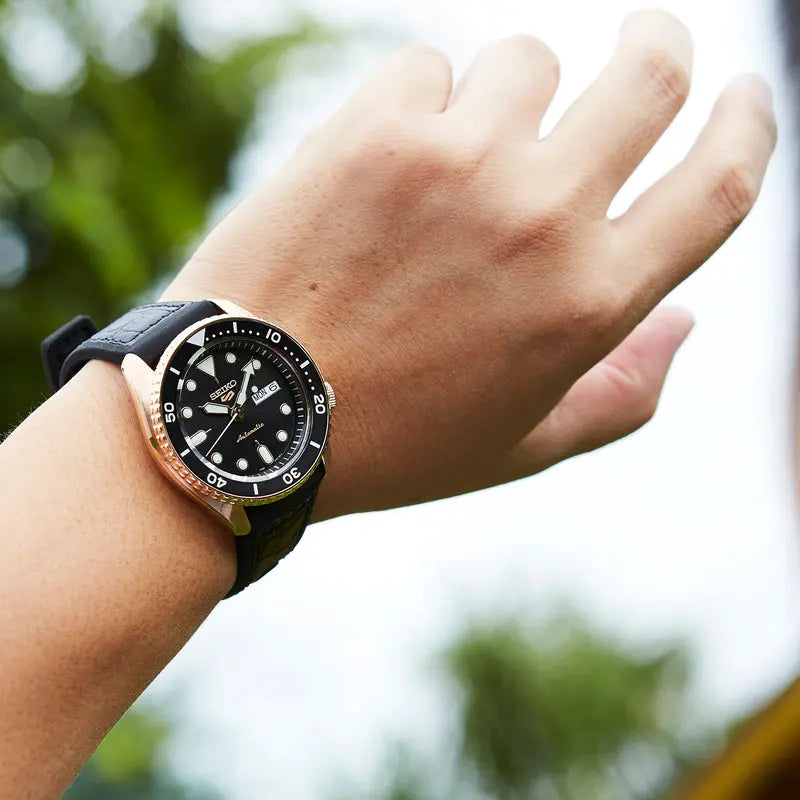 Seiko 5 Sport SKX Automatic Black Dial Black Silicone Strap Watch For Men - SRPD76K1