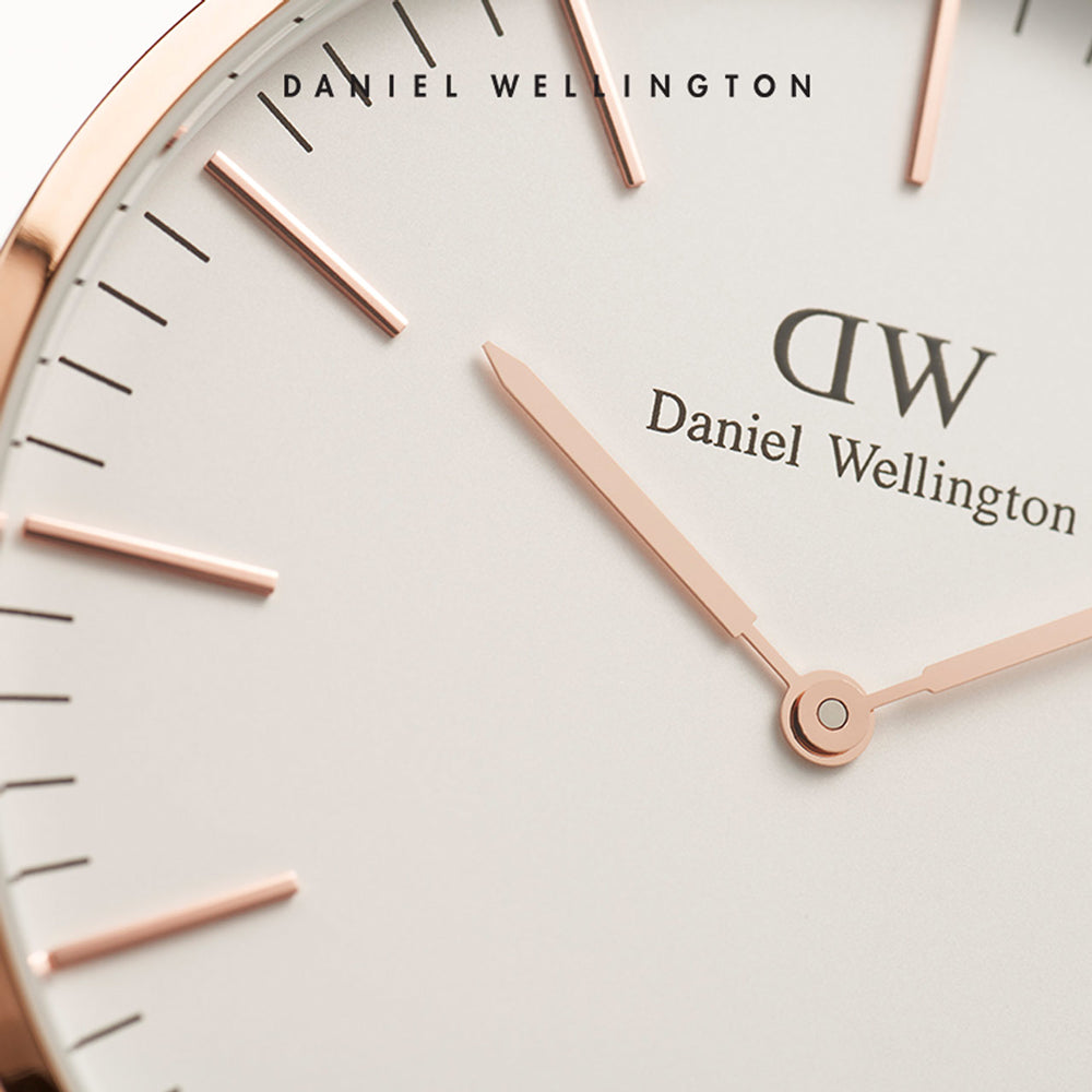 Daniel Wellington Petite Reading White Dial Black Leather Strap Watch For Women - DW00100173