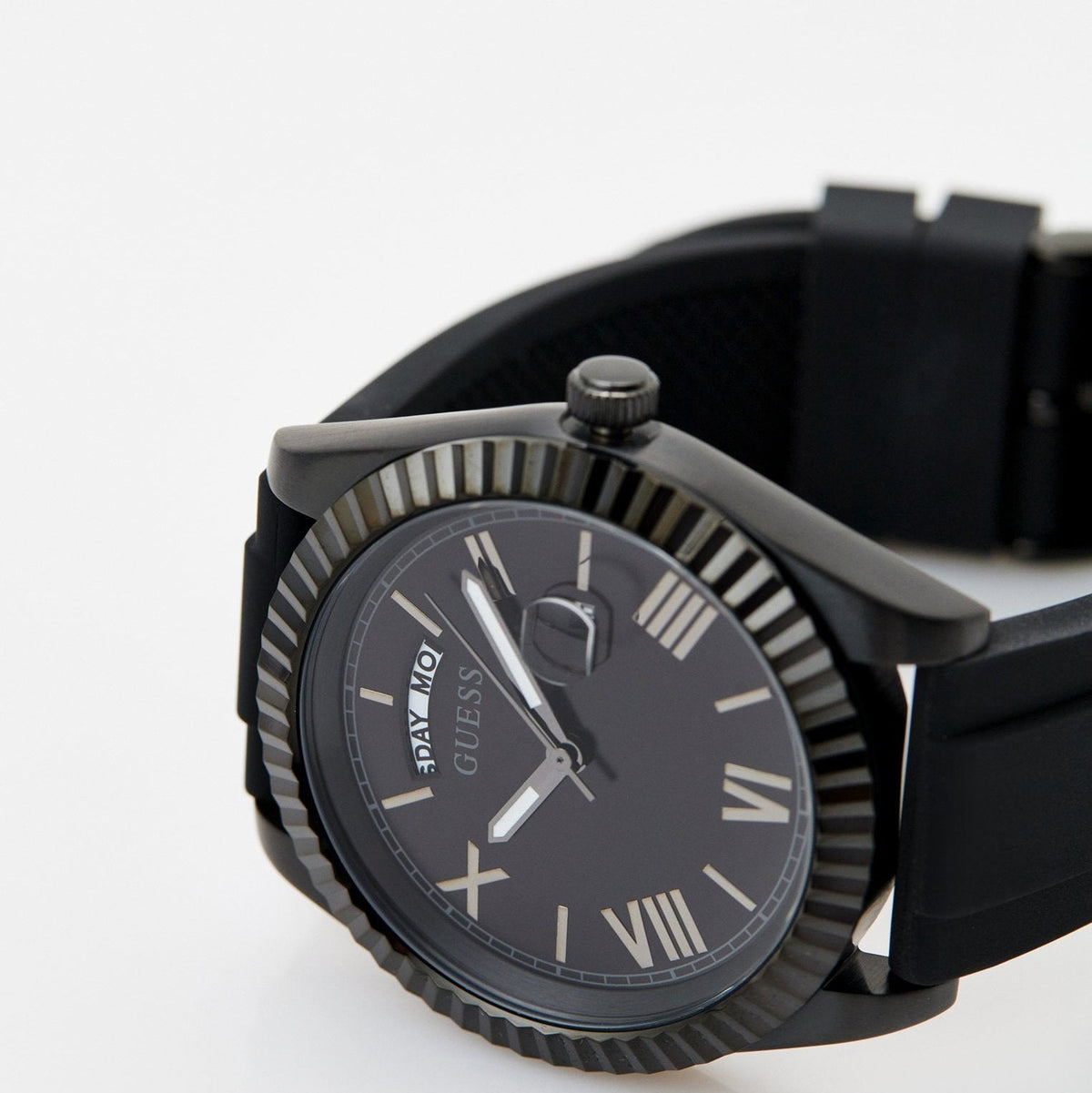 Guess Connoisseur Black Dial Black Silicone Strap Watch For Men - GW0335G1