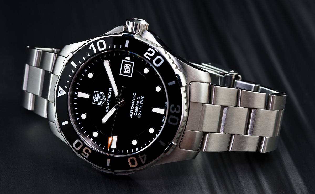 Tag Heuer Aquaracer Automatic Caliber 5 Black Dial Silver Steel Strap Watch for Men - WAN2110.BA0822