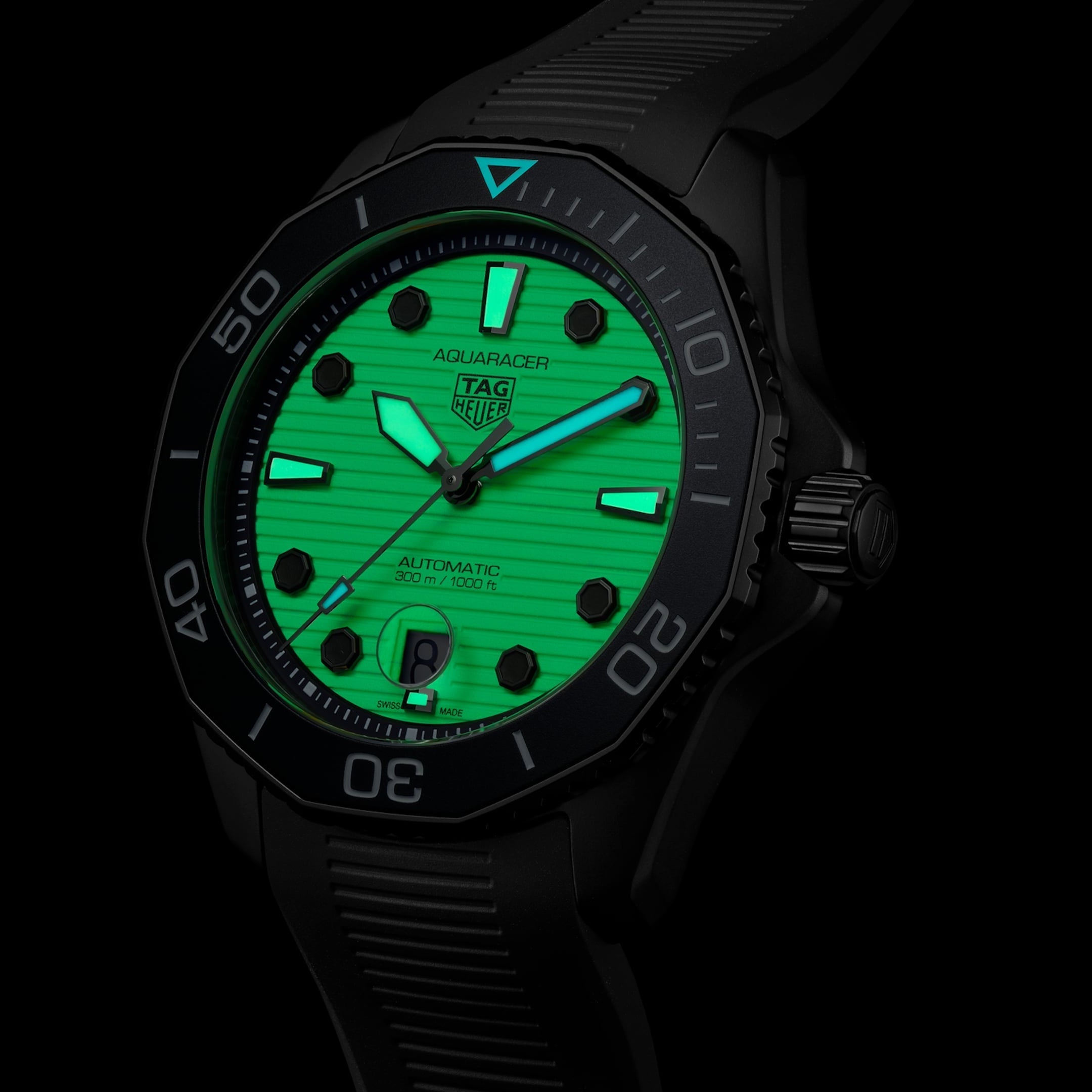 Tag Heuer Aquaracer Professional 300 Automatic White Dial Black Rubber Strap Watch for Men - WBP201D.FT6197