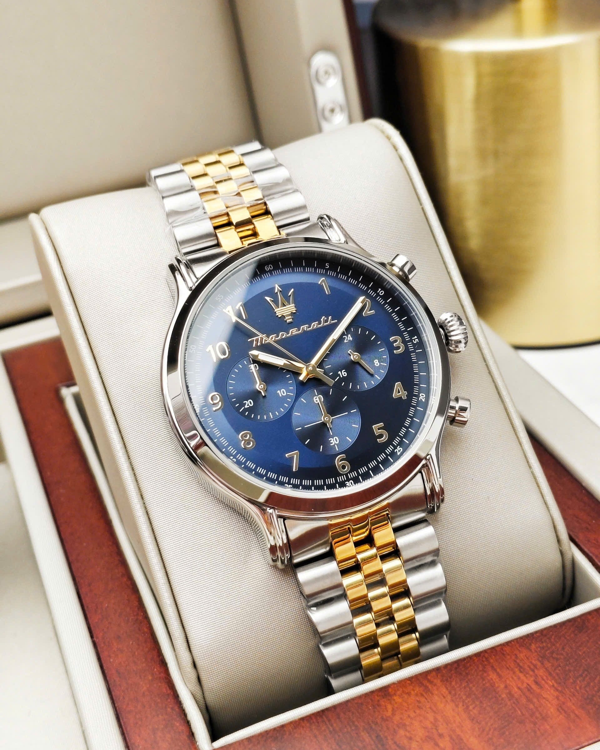 Maserati Epoca Chronograph Blue Dial Two Tone Steel Strap Watch for Men - R8873618030