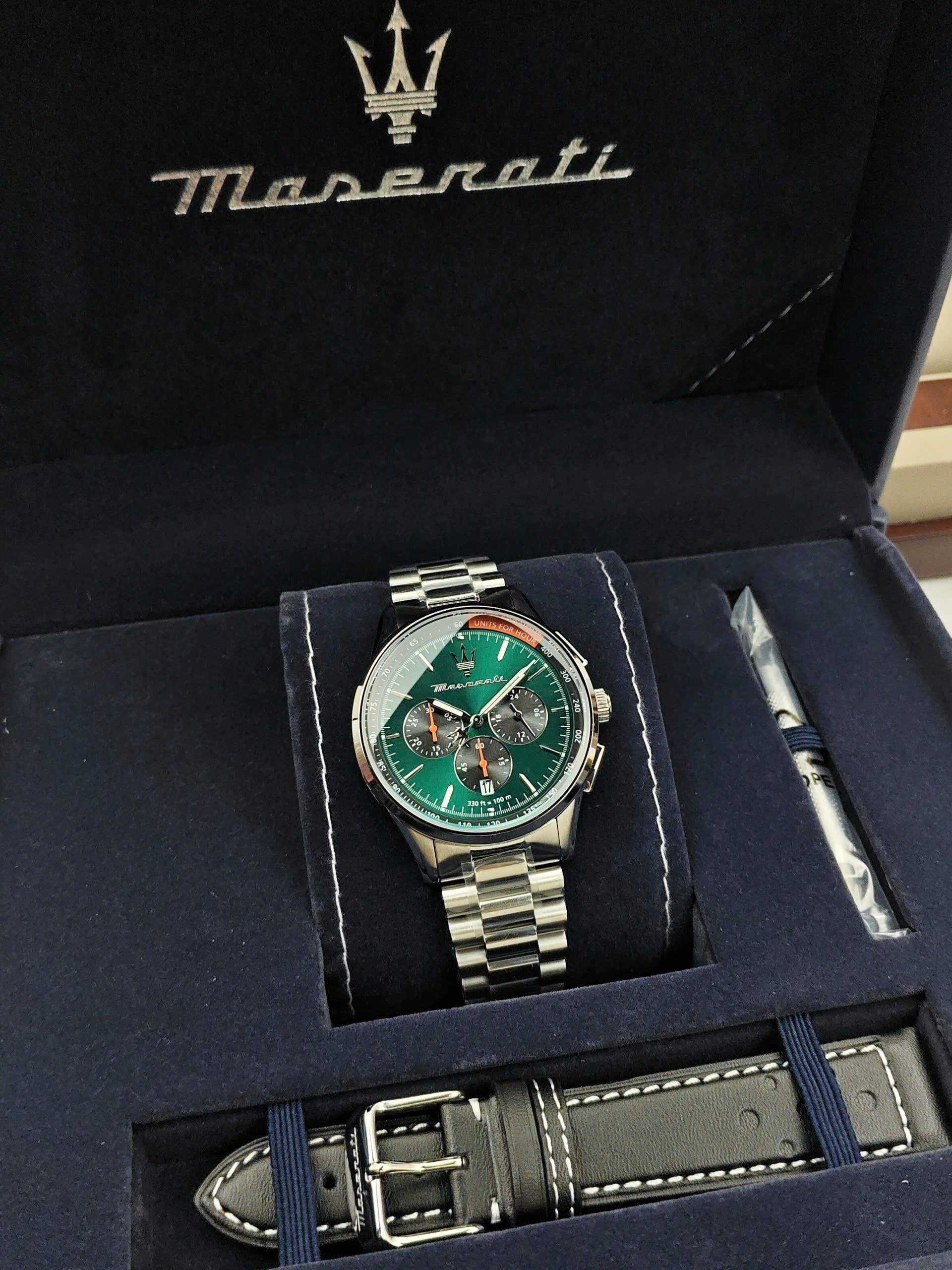 Maserati Sorpasso Chronograph Green Dial Silver Steel Strap Watch for Men - R8873624002