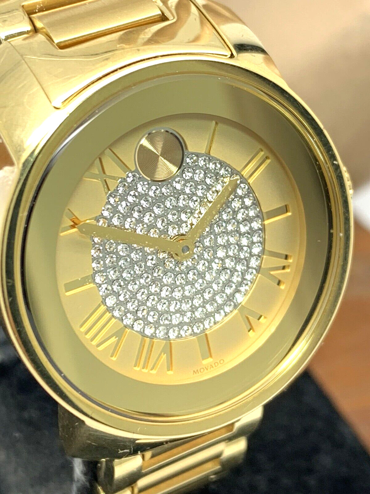 Movado Bold Pave Gold Dial Gold Steel Strap Watch For Women - 3600255